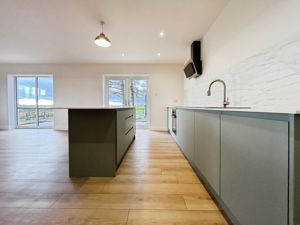 Photo 20- click for photo gallery